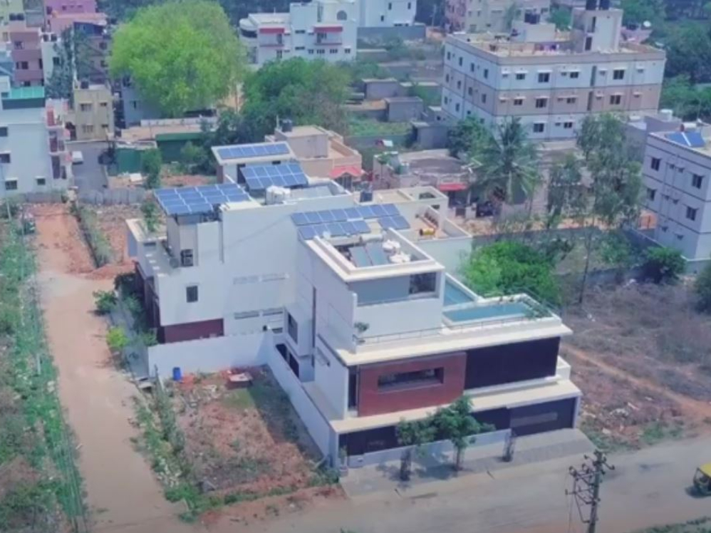 Residence of Mr. Selvarasu - Featured